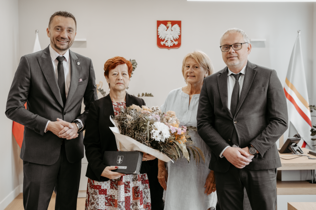 Pożegnanie Pani Dyrektor Przedszkola Samorządowego im. Wodnika Szuwarka w Zegrzu 