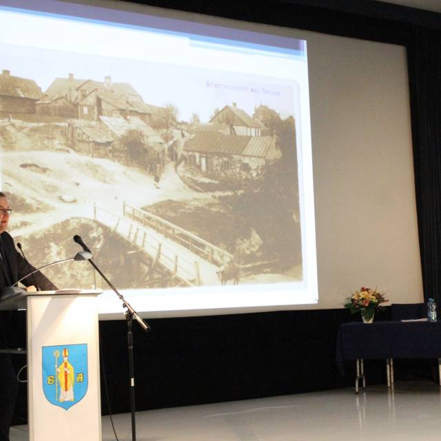 Konferencja historyczna