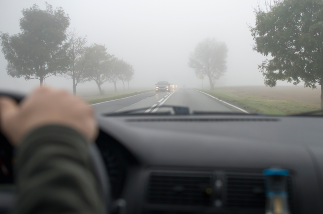 Ostrzeżenie meteorologiczne – gęsta mgła