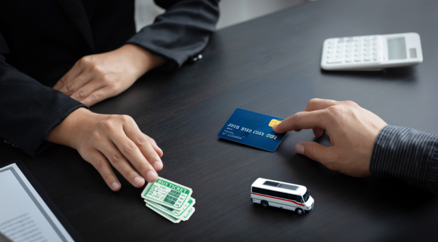 Sprzedaż biletów - KWIECIEŃ 2026